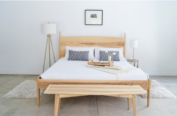 Góc tư vấn: Giường gỗ tần bì có tốt không?