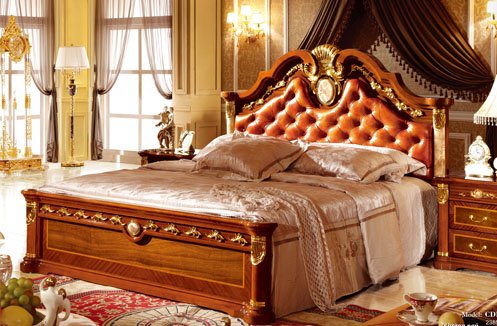 Mẫu giường gỗ cao cấp kiểu dáng quý tộc