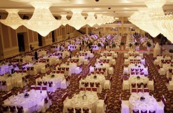 UPDATE: Các mẫu bàn ghế nhà hàng tiệc cưới HOT nhất 2021