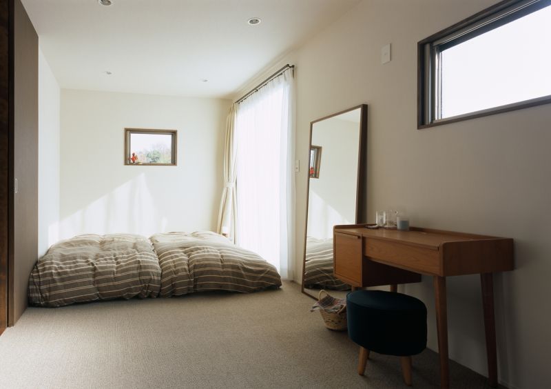 Phòng ngủ kiểu Nhật có màu sắc và ánh sáng tạo nên điểm nhấn 