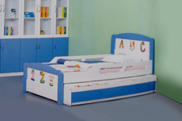 Giường ngủ trẻ em hình chữ cái ngộ nghĩnh BABY A17